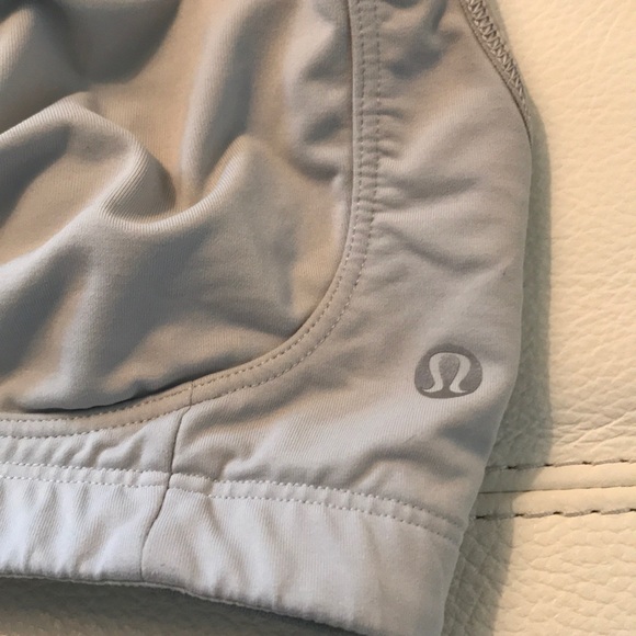 Lululemon sports bra 32DD - Picture 2 of 7